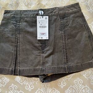 Zara Brown Jean Shorts with Flat Front Design